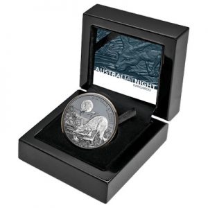 australia-at-night-kaenguru-1-oz-silber-black-proof-etui