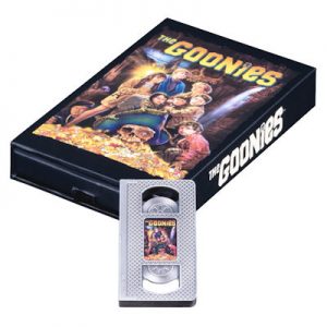 goonies-video-tape-2-oz-silber-etui